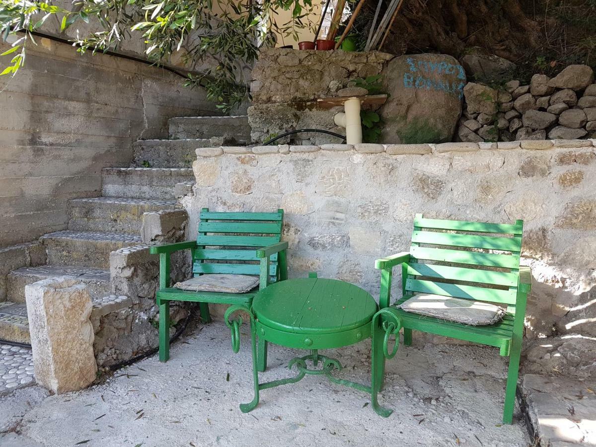 Bohali'S House Villa Sinarades Exterior photo
