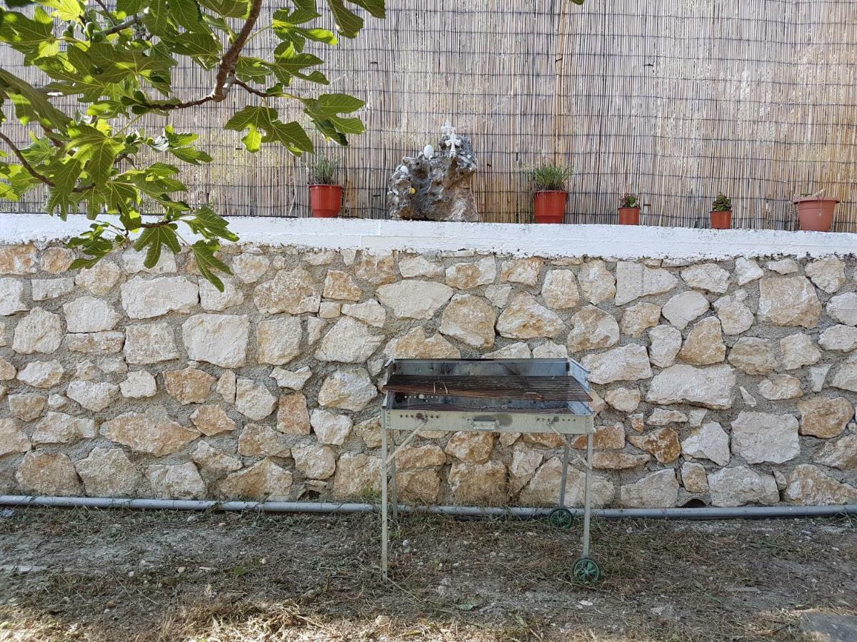 Bohali'S House Villa Sinarades Exterior photo