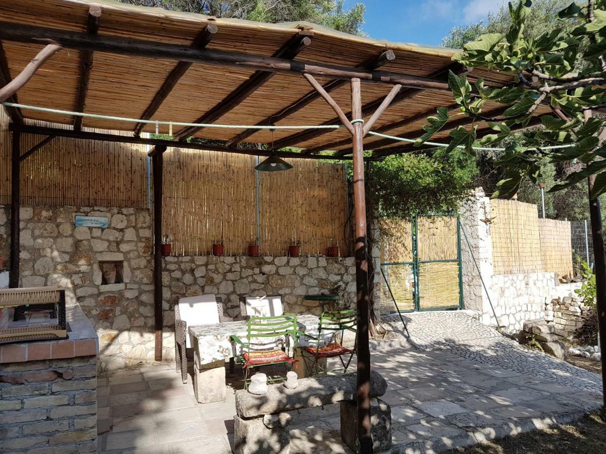Bohali'S House Villa Sinarades Exterior photo